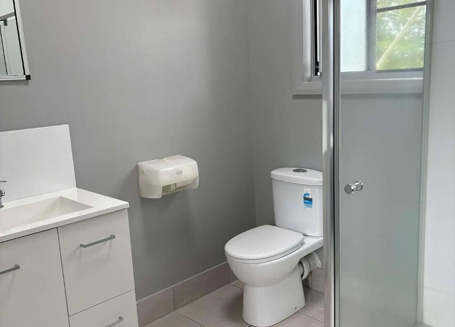 Ingham Tourist Park Hotel 2*,  Australia